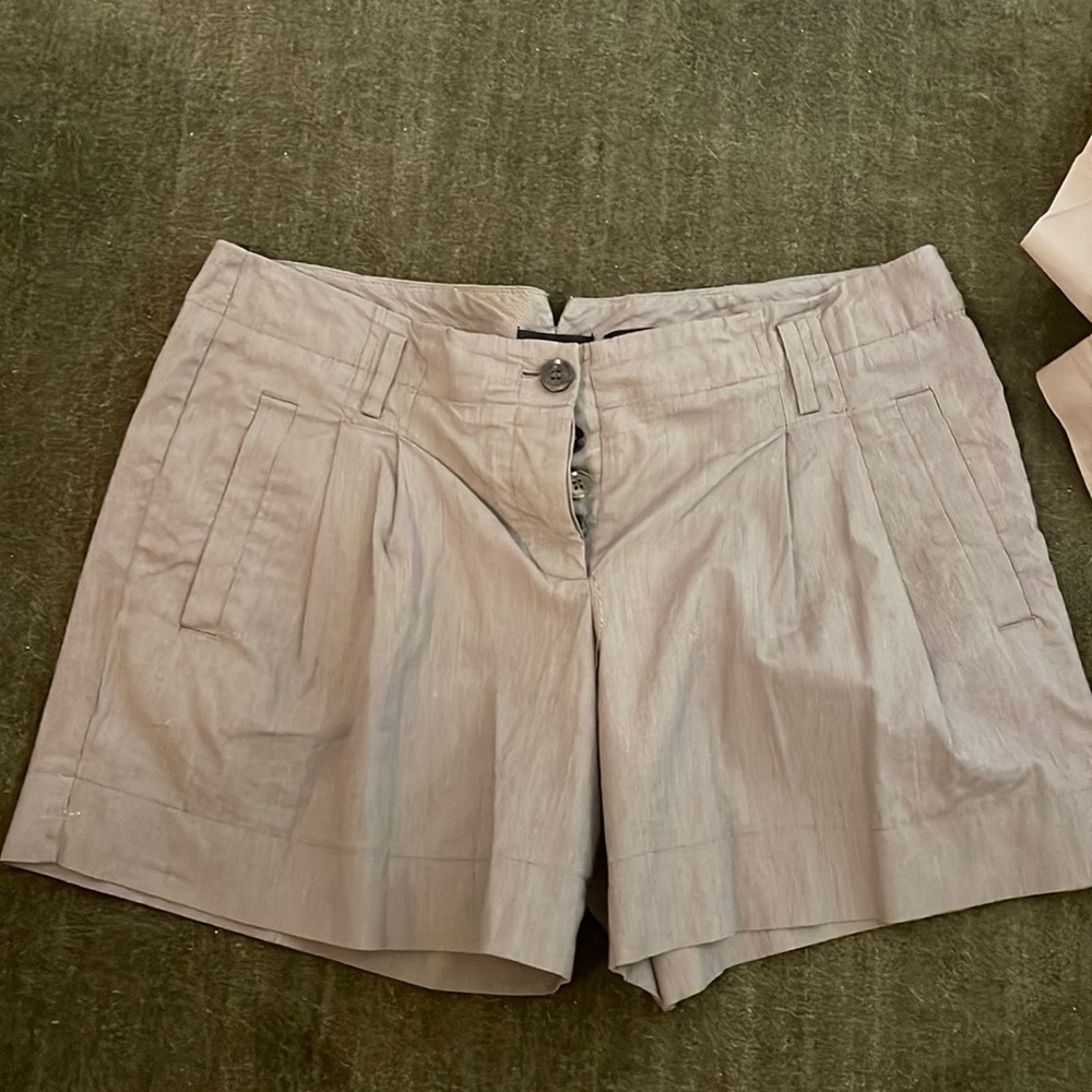 Pleated striped shorts